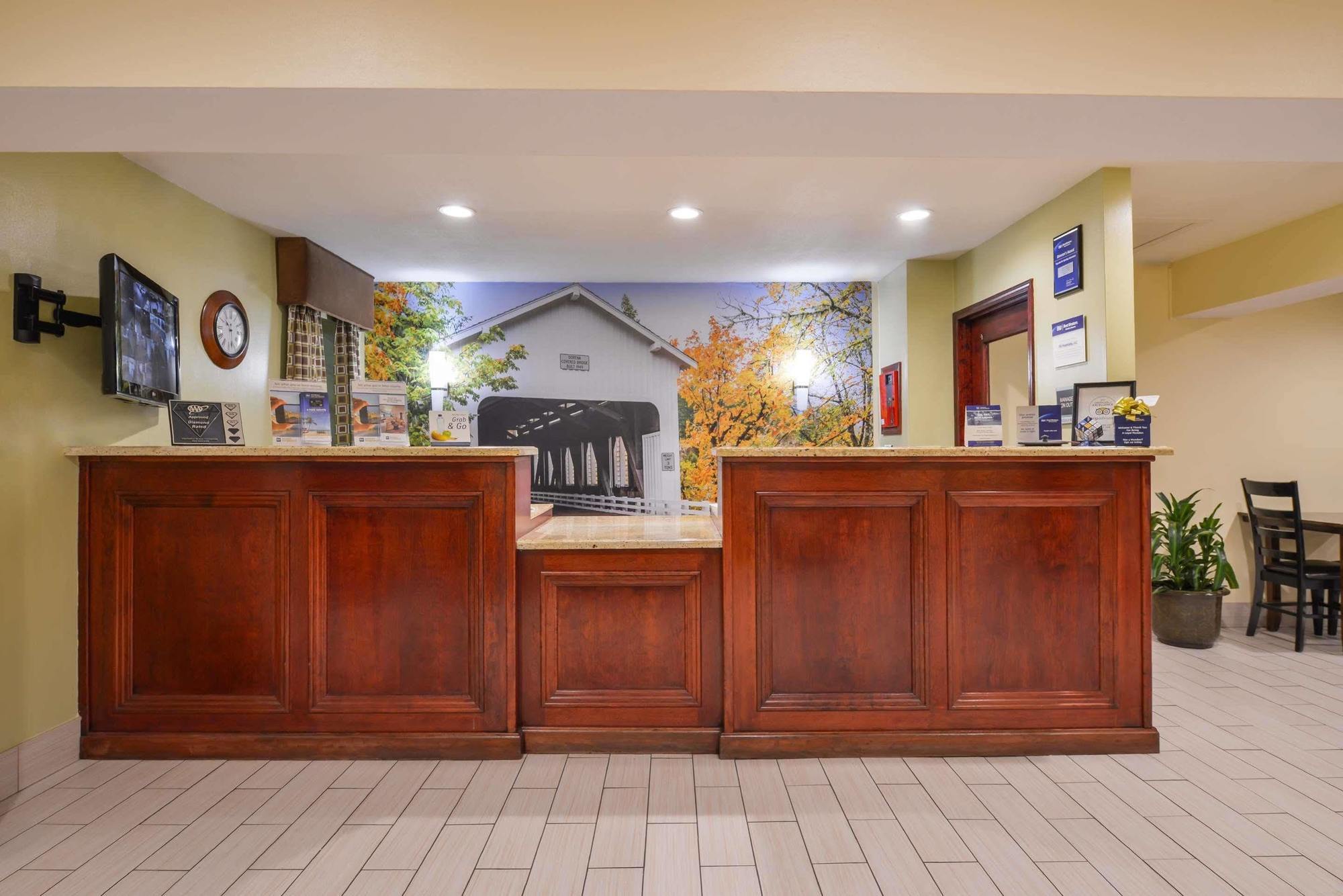 Best Western Cottage Grove Inn Екстер'єр фото