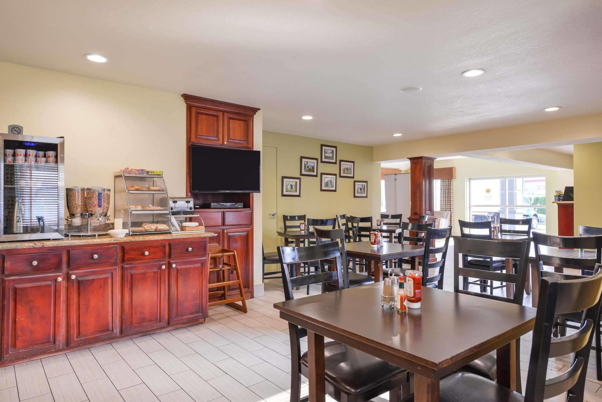 Best Western Cottage Grove Inn Екстер'єр фото